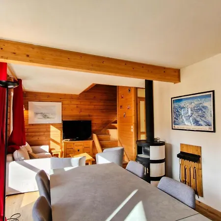 Hameau - Confortable - Poele A Bois - Terrasse - Garage Mae-8714 Chalet